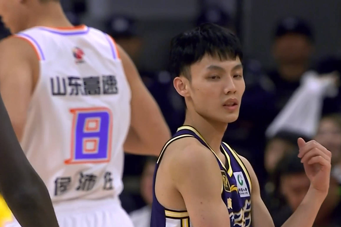 德信官网下载-四川男篮赴广东队，争取季后赛资格