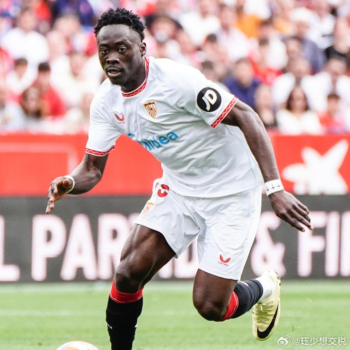 德信app下载-巴伦西亚在客场不败，战平亚眠